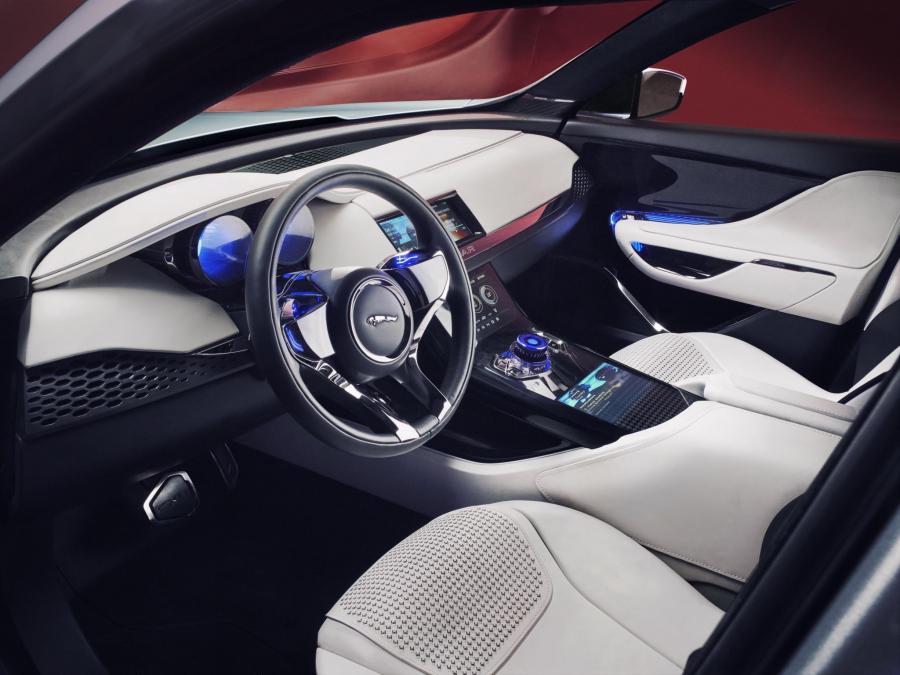  Jaguar C-X17 Concept 2013 года  (фото 19 из 71)